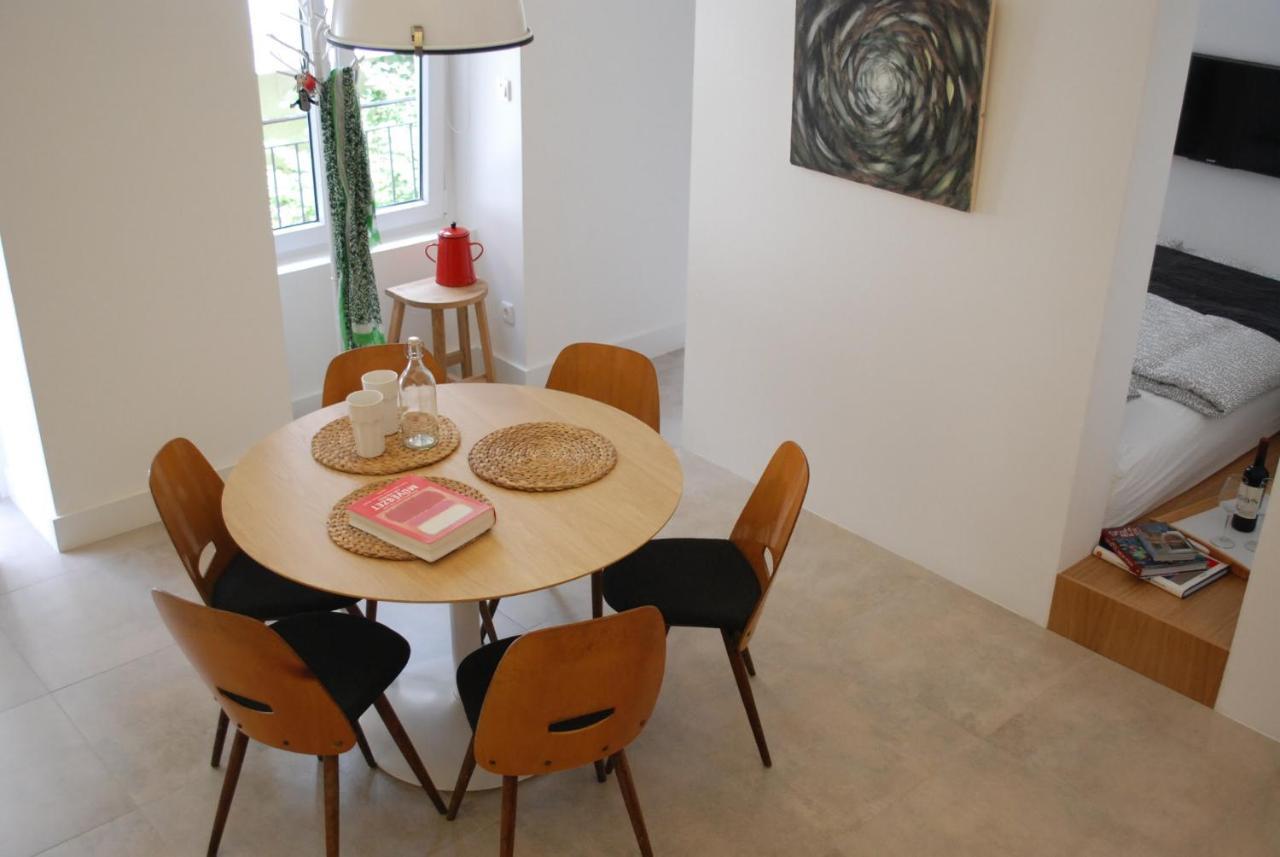 Stylish Studios Apartment In The City Center With Air Conditioning Будапеща Екстериор снимка